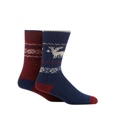 Mantaray Pack of two navy reindeer and dark red snowflake boot socks